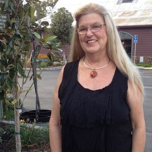 Meet your Posher, Carol